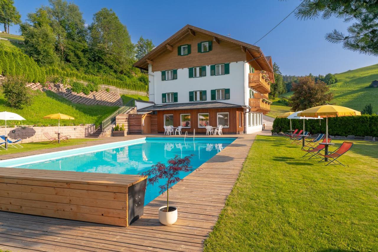 Garni Hotel Melissa Кастелрото Екстериор снимка
