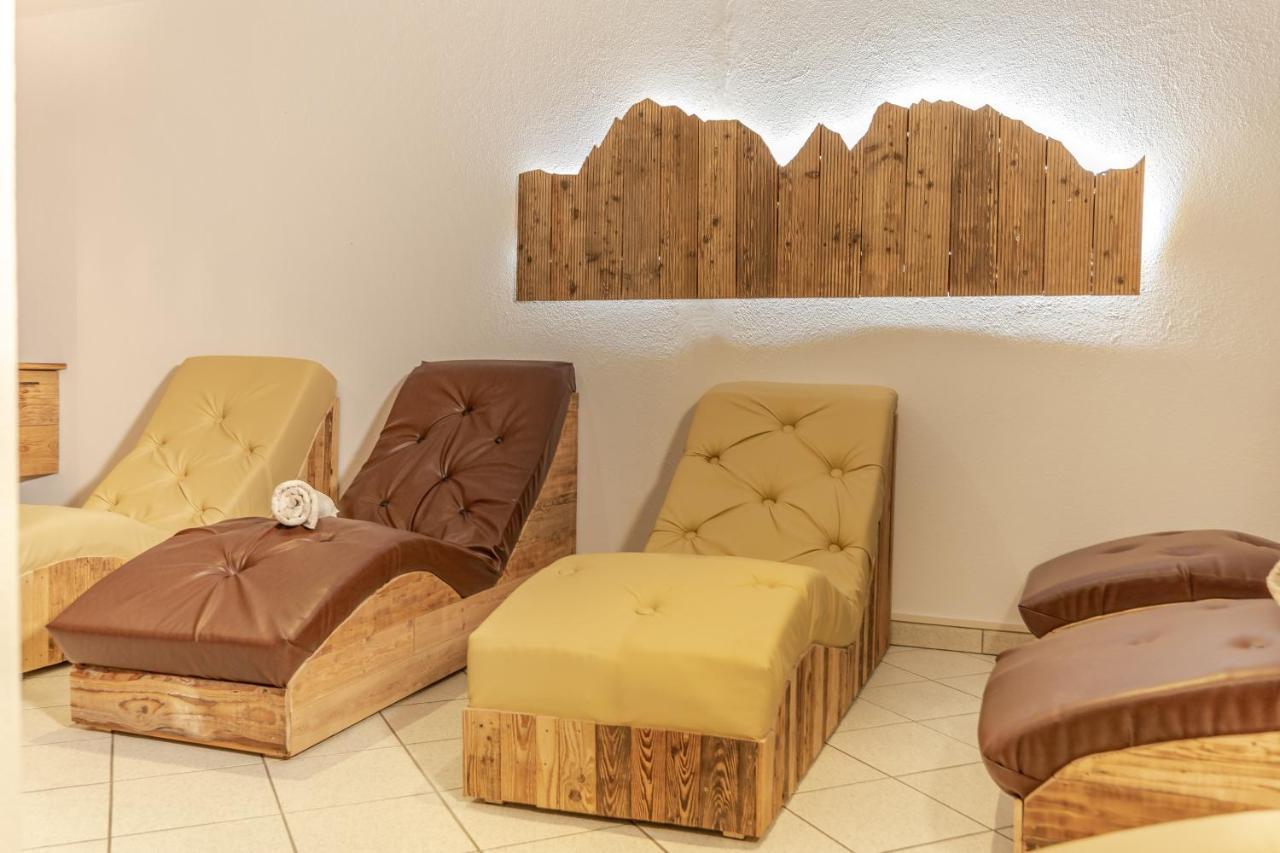 Garni Hotel Melissa Кастелрото Екстериор снимка