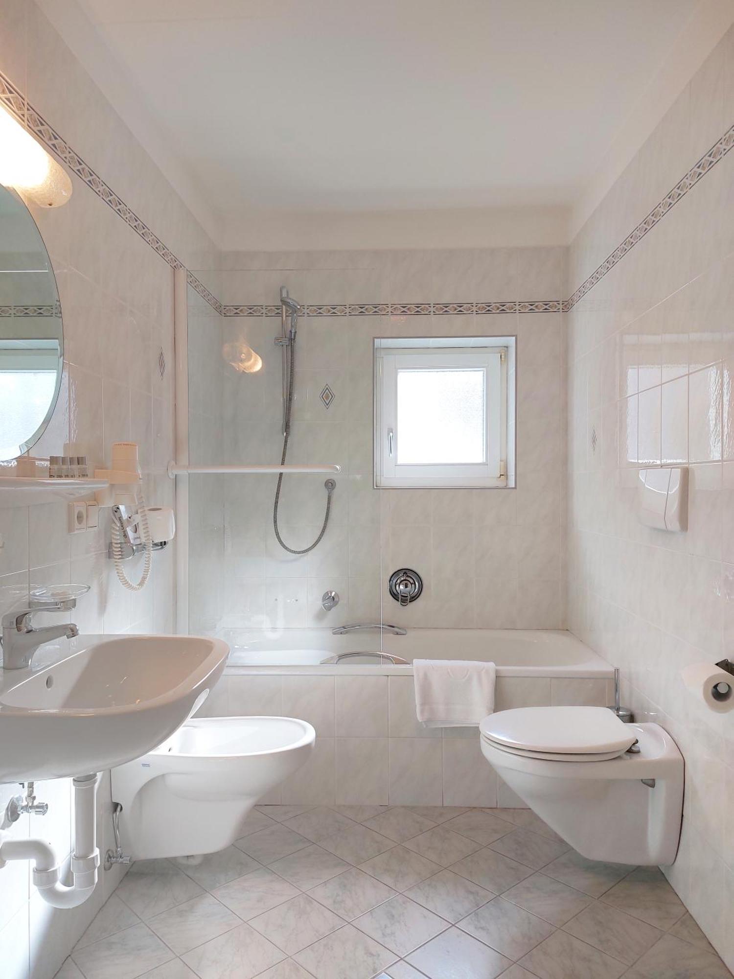 Garni Hotel Melissa Кастелрото Стая снимка
